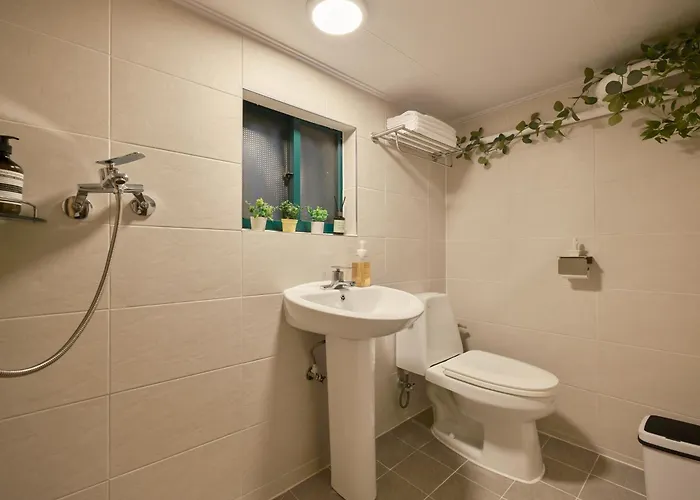 Happy 2026 - Zen House Jamsil - Cozy, Pristine, Hotel-style Stay, Prime Location Appartement *